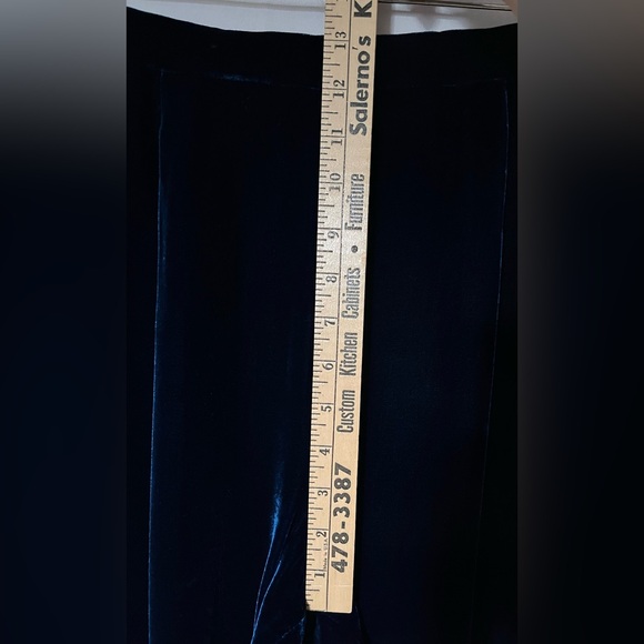 Vintage Field Manor Women’s Silk Rayon Blend Velvet Wide Leg Pants - Navy - Sz 8 - Picture 10 of 13